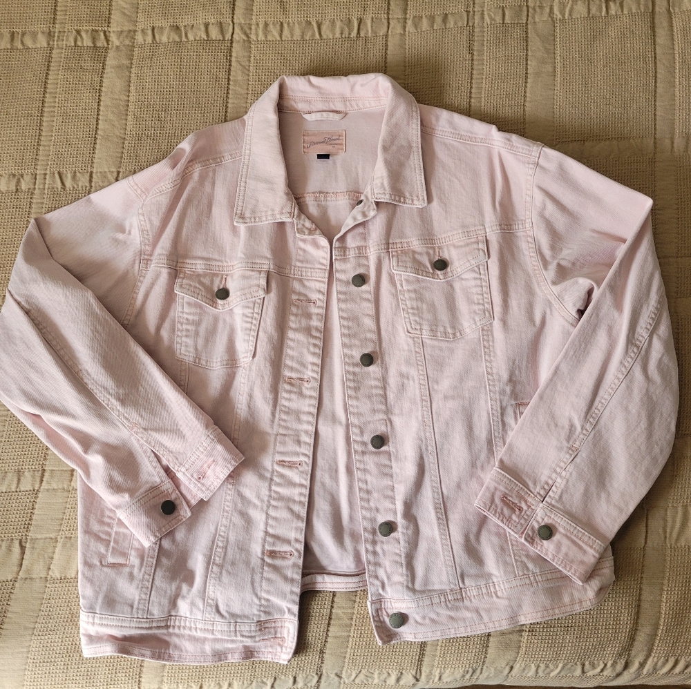 Universal Thread light pink denim jacket